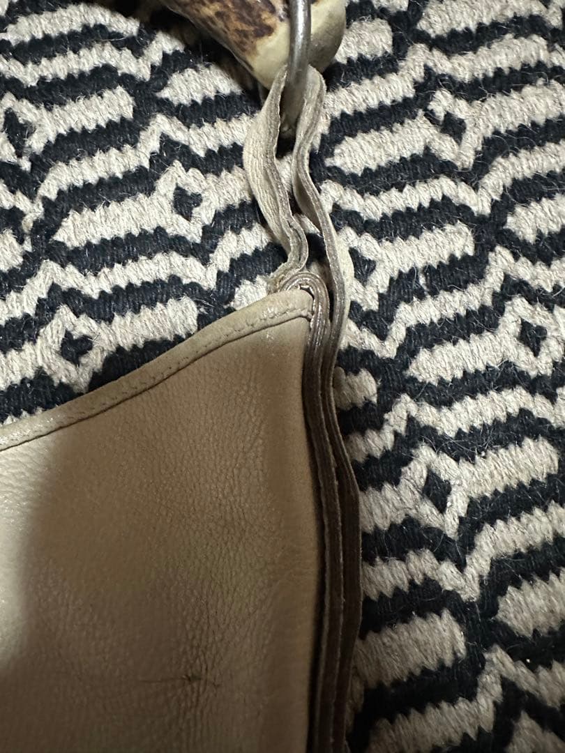 イブサンローランMOMBASAモンバサバッグベージュ革ショルダー希少トムフォード