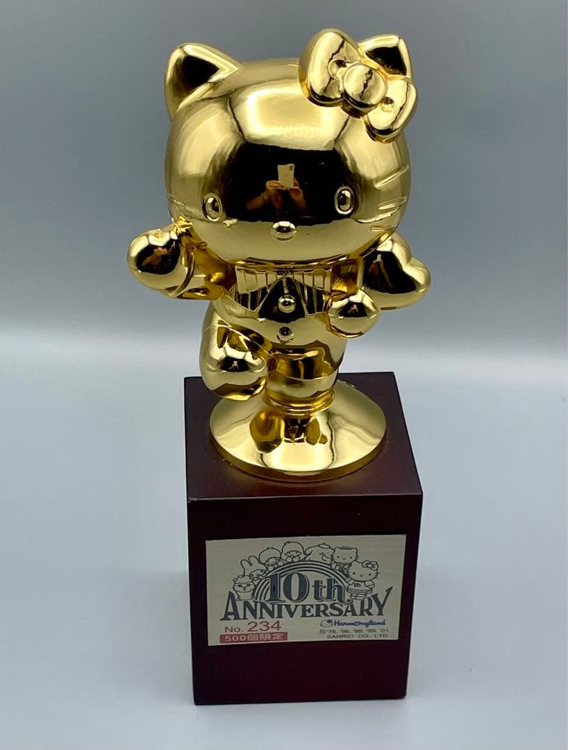 サンリオ ハローキティ 超激レア 10周年 トロフィー