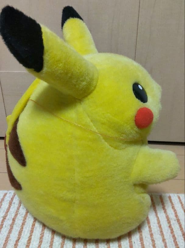 初代等身大ピカチュウ・おしゃべりピカチュウ・マクドナルドピカチュウ　3個セット
