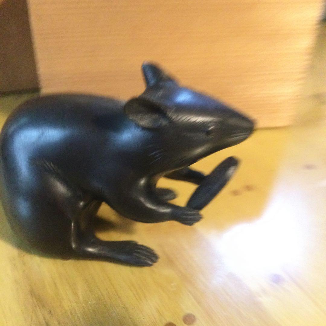 青銅制ネズミと「千両」の置物、箱付き