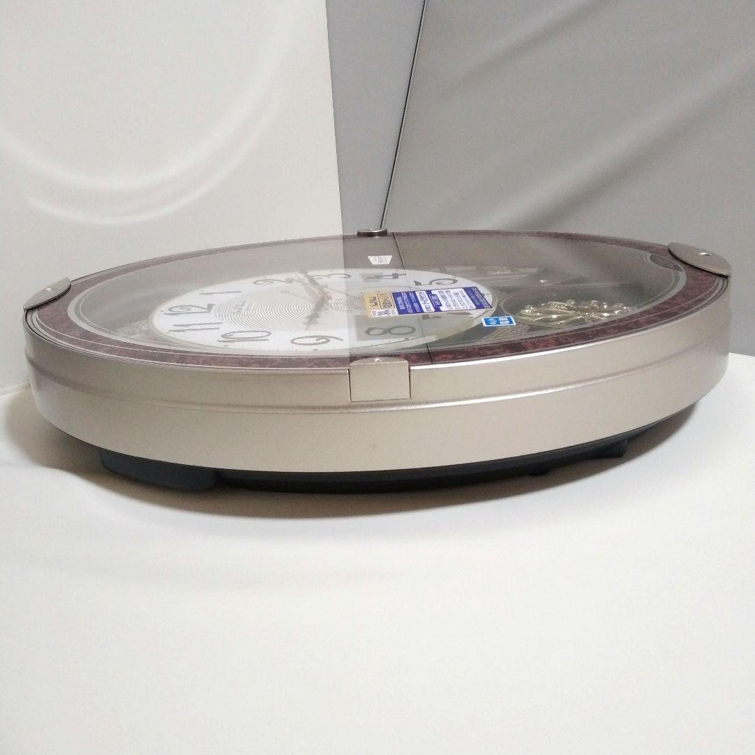 廃盤★ リズム時計 電波からくり時計 スモールワールドノエルN 4MN539RH