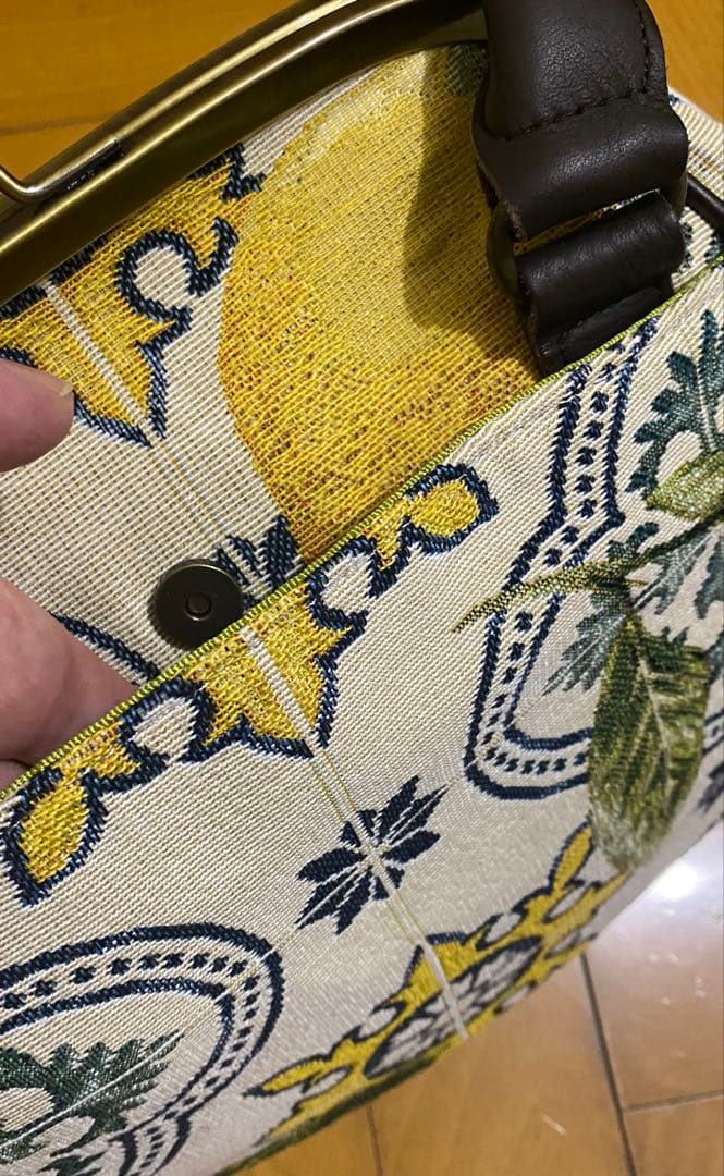 【ジャガード織】SOAR SOLE レモン柄ハンドバッグ　日本製【がま口】