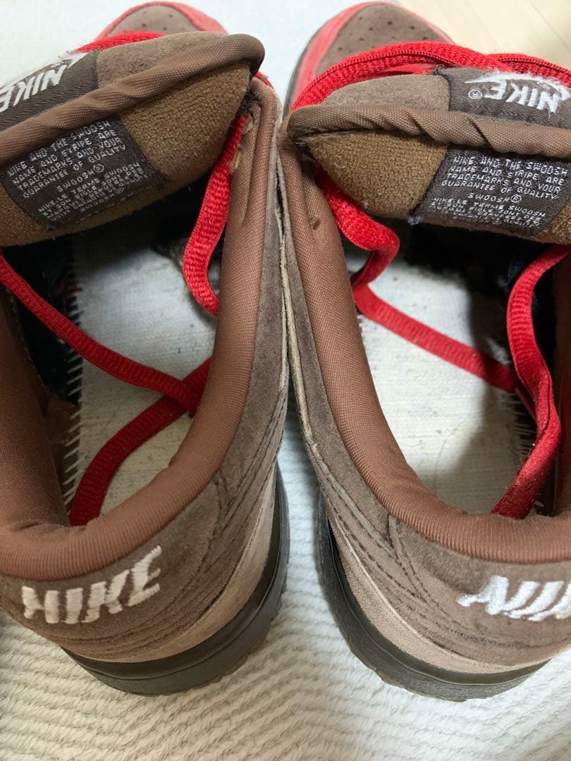 Nike スエード スニーカー ブラウン/レッド 通称つま赤　BISON