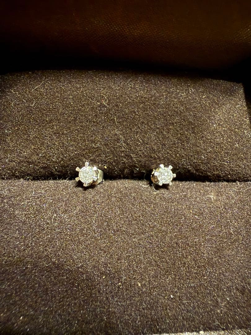 pt900 ダイヤモンドピアス　重量1.2g 査定&クリーニング済 pt900 ダイヤモンドピアス 重量1.2g 査定&クリーニング済 ピアス Pt900