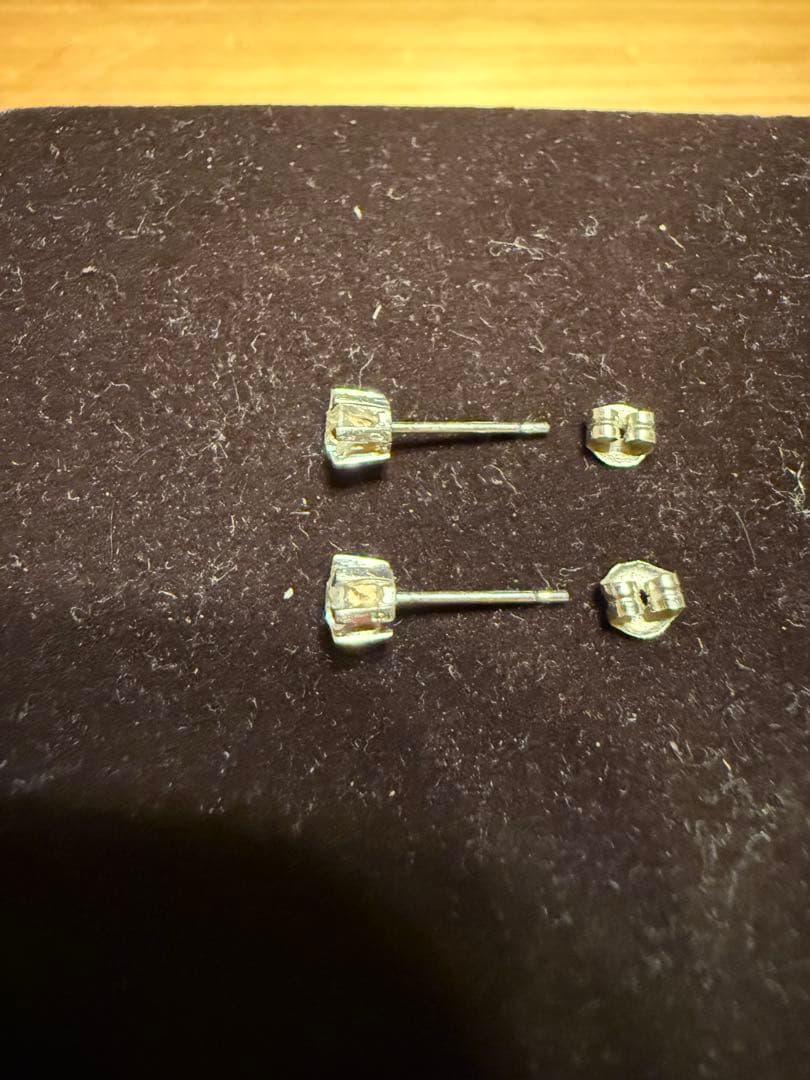 pt900 ダイヤモンドピアス 重量1.2g 査定&クリーニング済