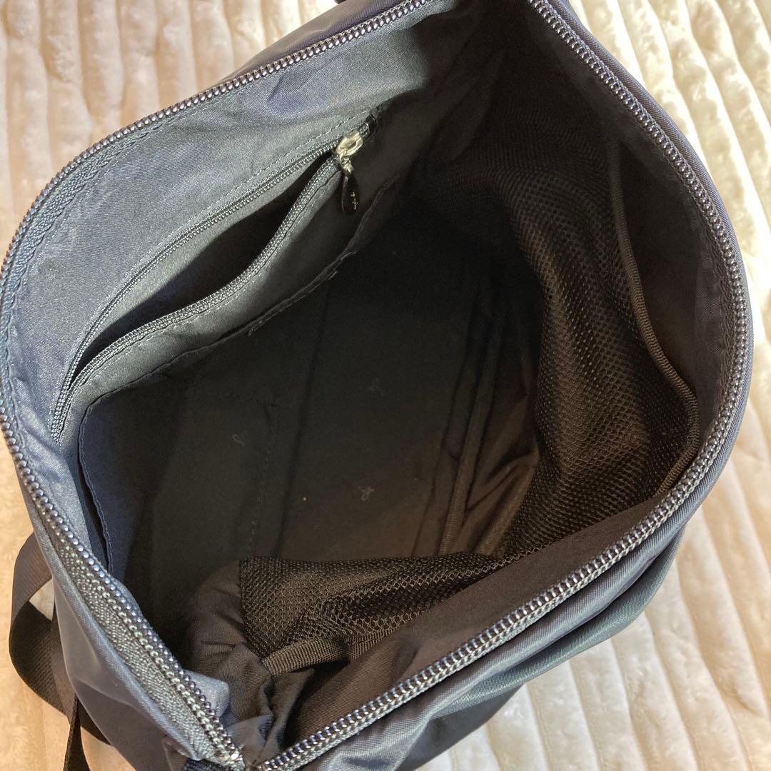 【美品•保証書付き】agnès b.（アニエスベー）ショルダーバッグ ブラック