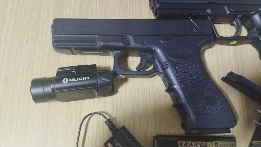 *電動ガン　東京マルイ　グロック18C＆HK45