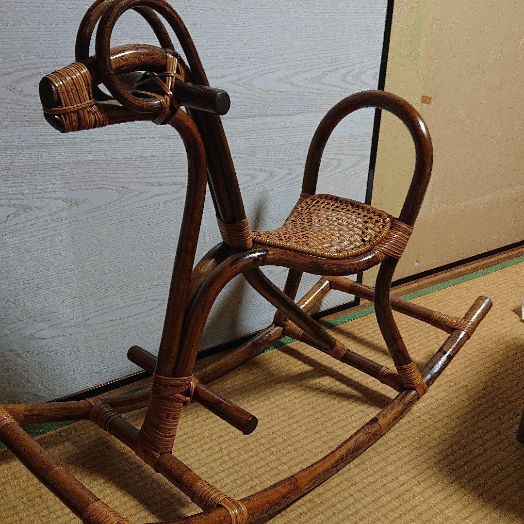 籐製の木馬 籐 ラタン 木馬 子供乗り物 ロッキングホース 木馬 木製