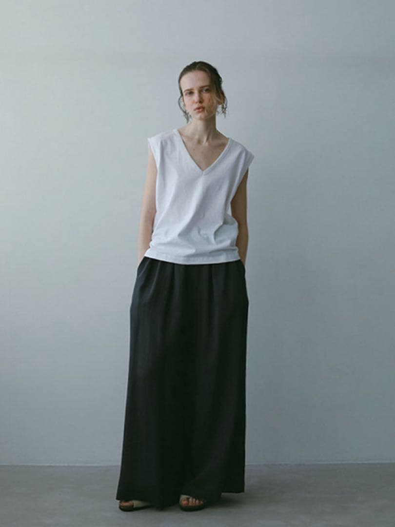 定価以下ETRE TOKYO 新作 完売 ヘンプコットンスリーブレスプルオーバー