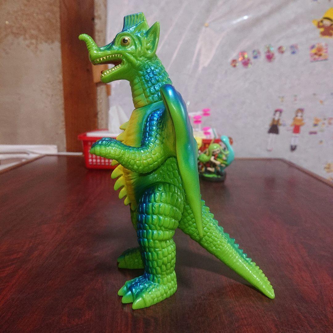 ブルマァク カメレキング 復刻ソフビ