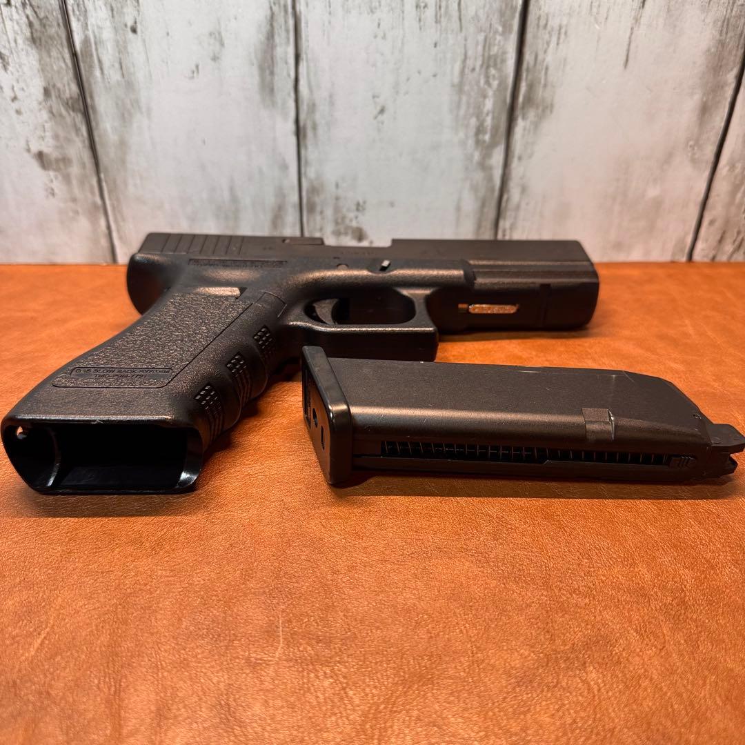 東京マルイ　グロック18C　ガスブローバック　フルオート