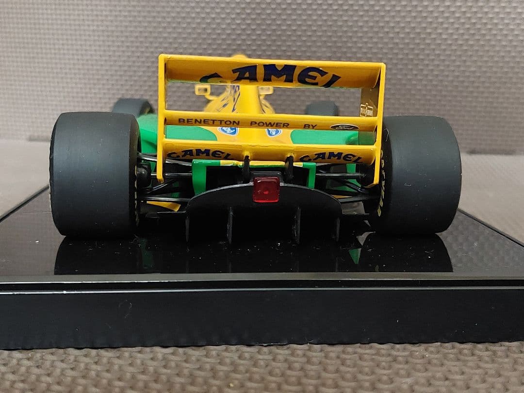 1/18 #5 Benetton B193 M.シューマッハー CAMELロゴ