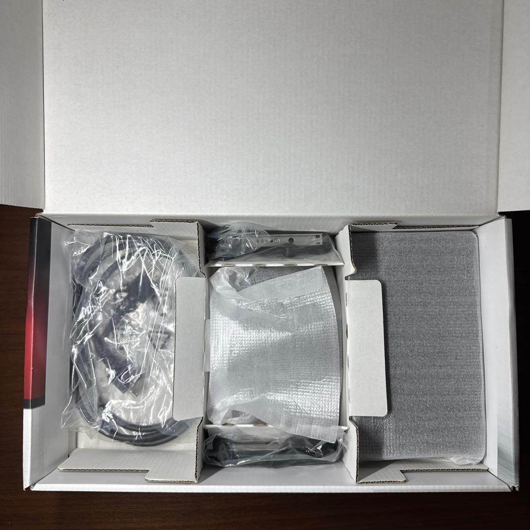 Nintendo Switch 本体 青/赤　ニンテンドースイッチ＋収納ケース