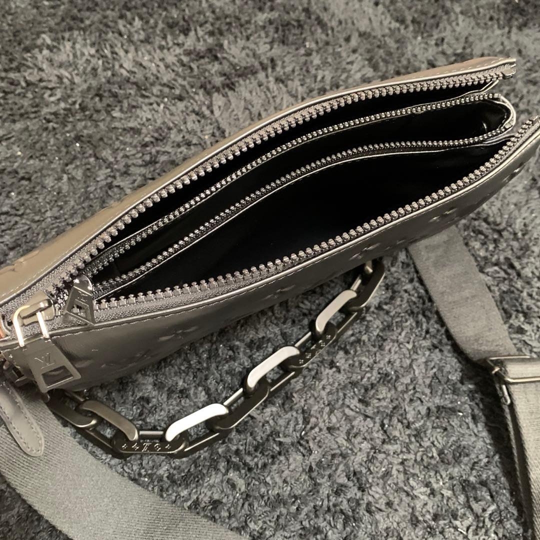 ノベルティ モノグラム ショルダーバッグ ハンドバッグ M23056 ブラック