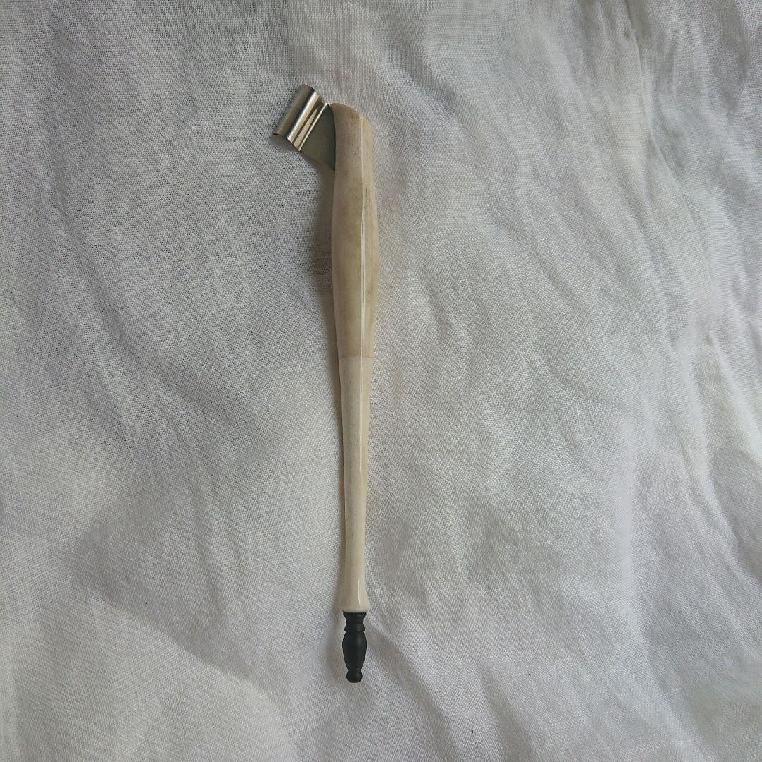 DAO HUY HOANG オブリークホルダー カリグラフィー ポインテ