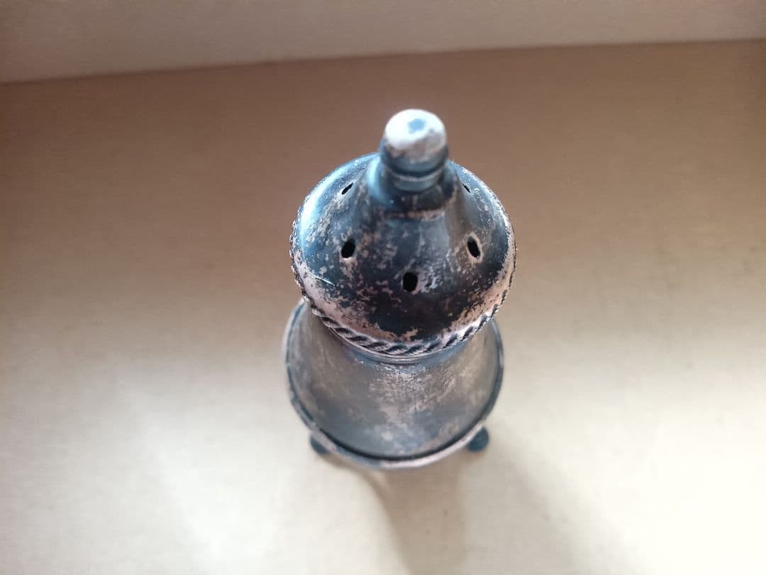 純銀 塩/コショウ入れ ① ソルト/ペッパー入れ 刻印 猫足 アンティーク 容器