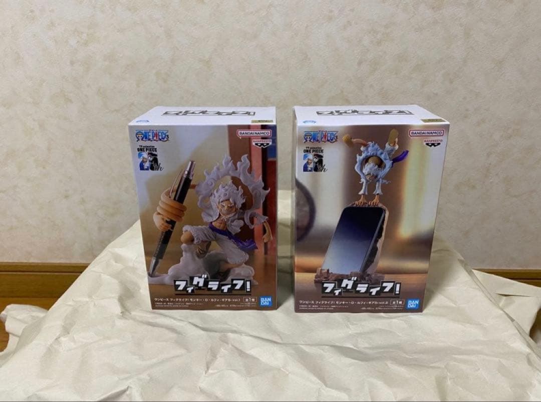 非売品！！ワンピース マグカップ & フィギュアスタンド セット