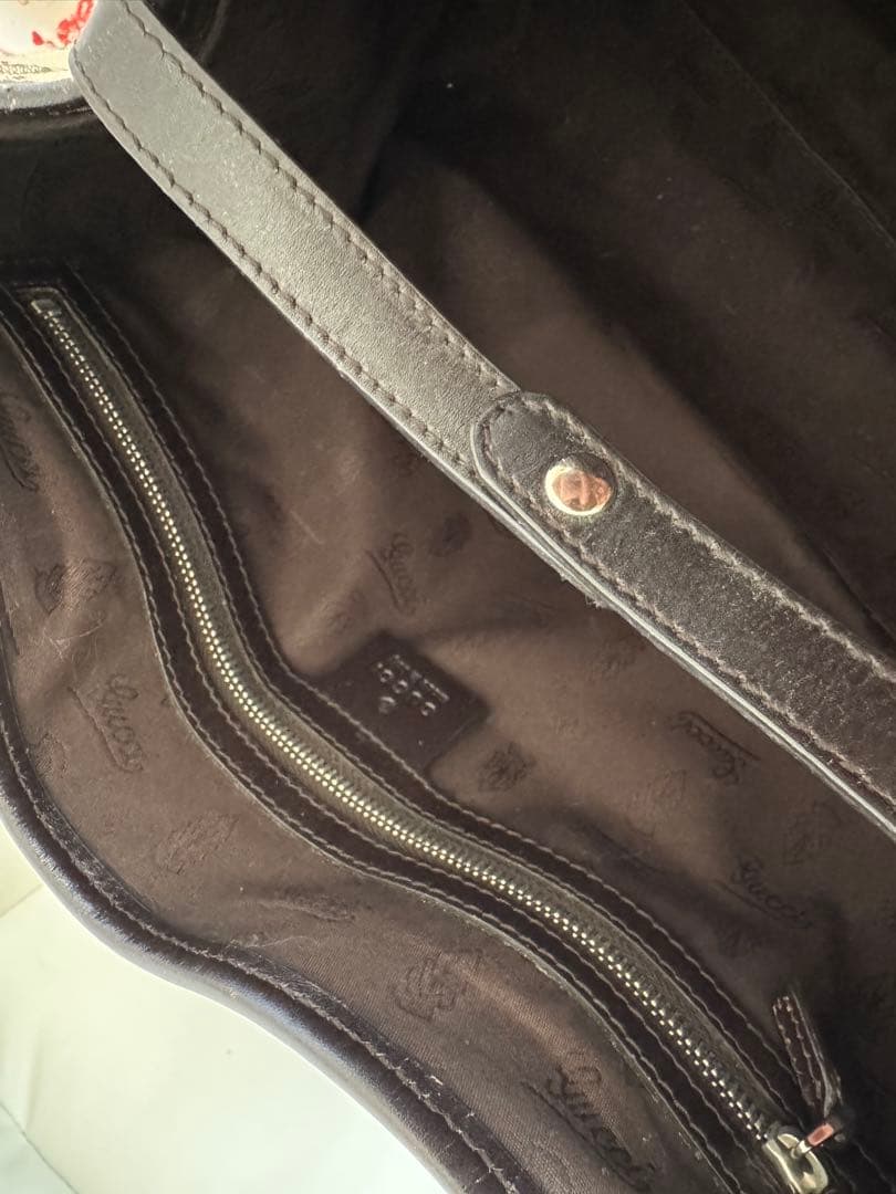 Gucci ロゴパターン ショルダーバッグ