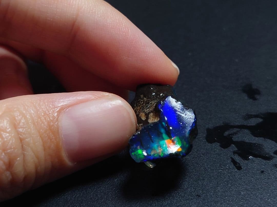 樹状突起 内包 エチオピアオパール 原石 鉱物標本 エチオピア オパール