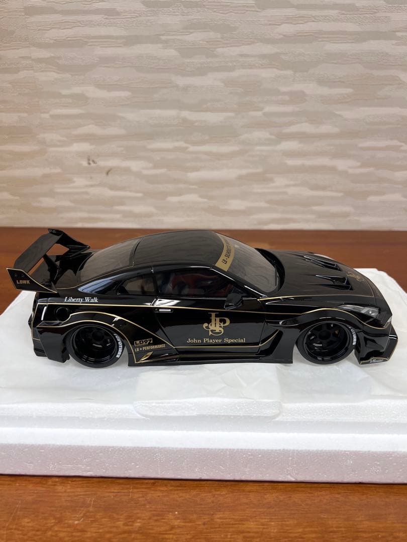 No68 ミニカー1/18箱ありLB-Silhouette 35GT-RR