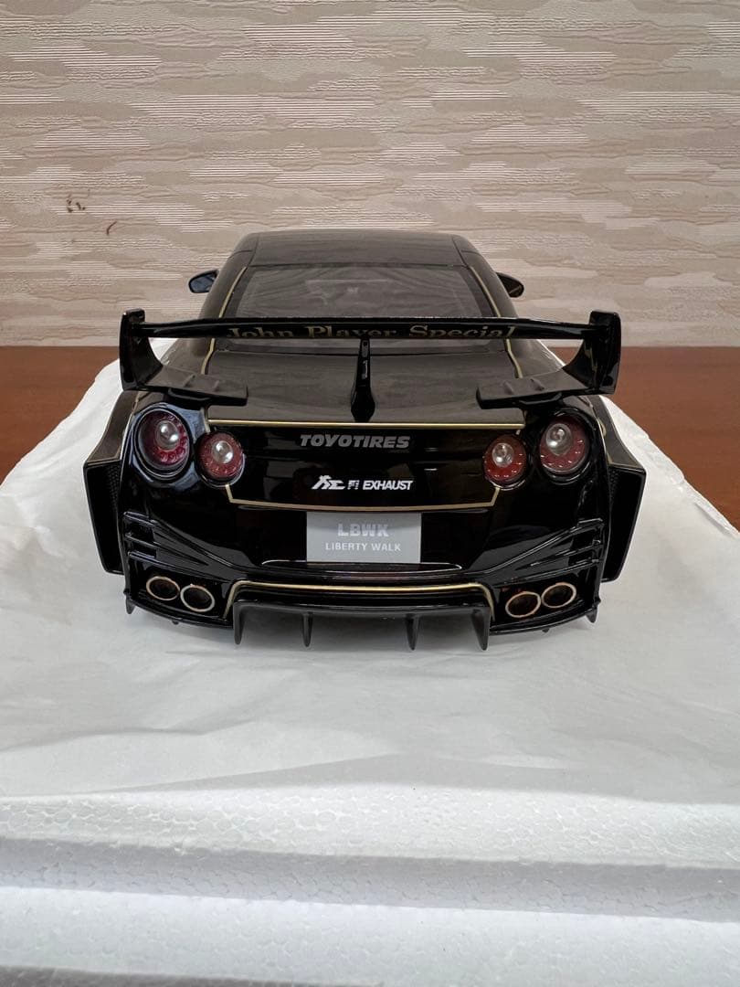 No68 ミニカー1/18箱ありLB-Silhouette 35GT-RR