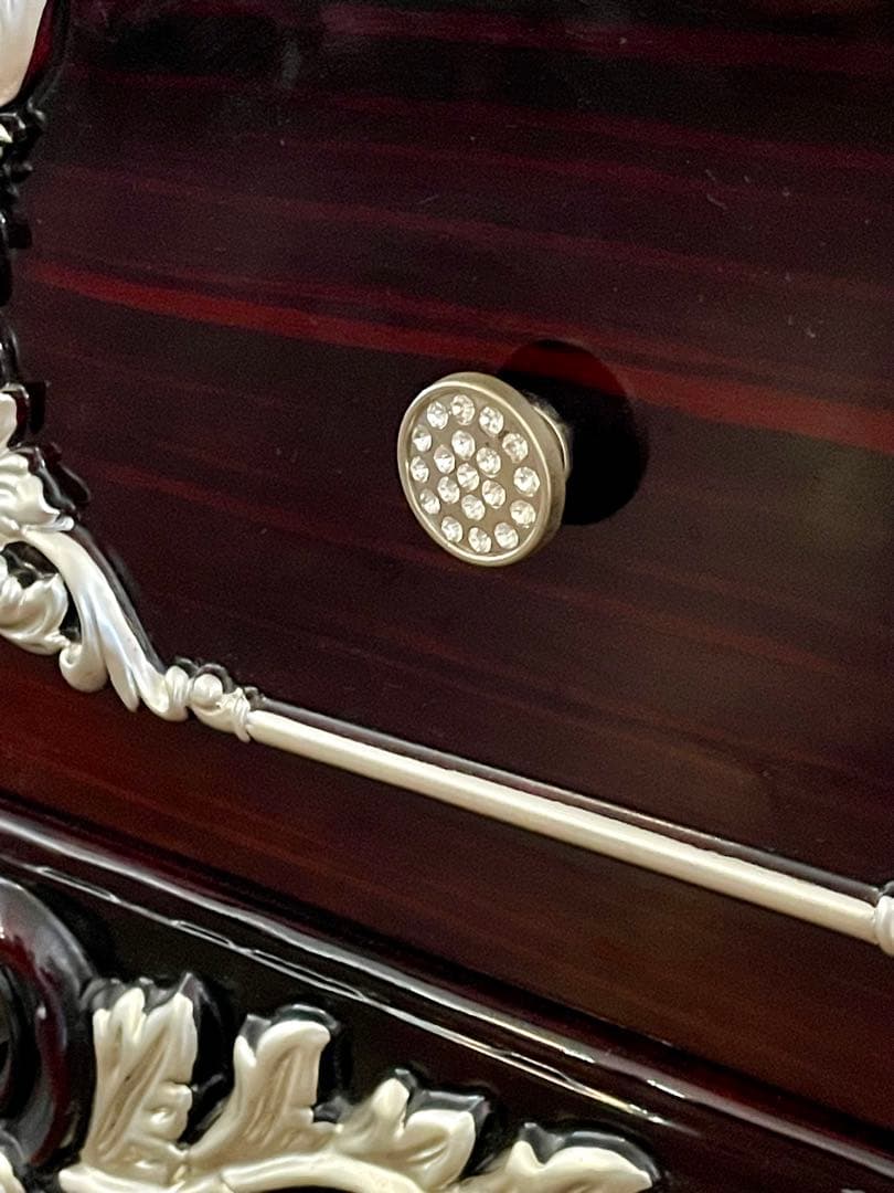 r151r121 ヨーロッパ アンティーク調のクラシックローボード サイドボード