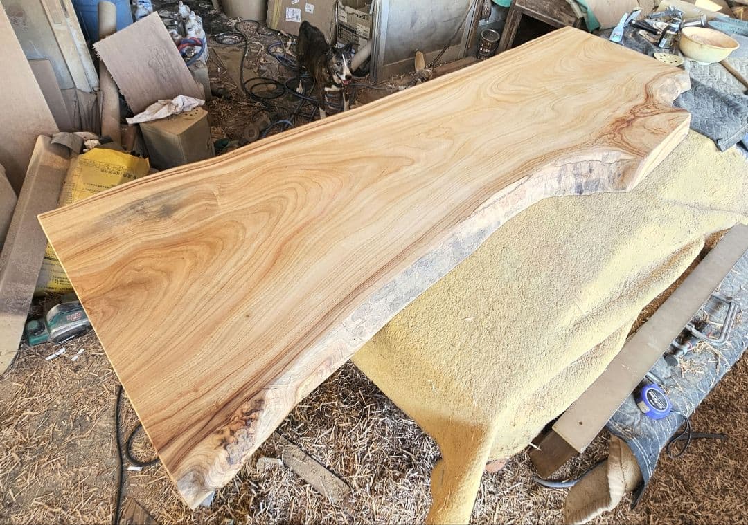 Y*e様 赤楠　楠　一枚板　最高級　ダイニング　テーブル　栃