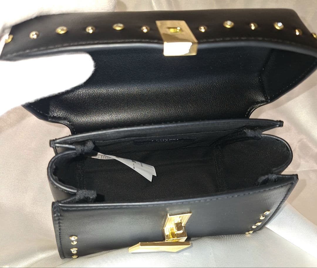 新品CELFORD セルフォード　ビジュースタッズポシェット ブラック