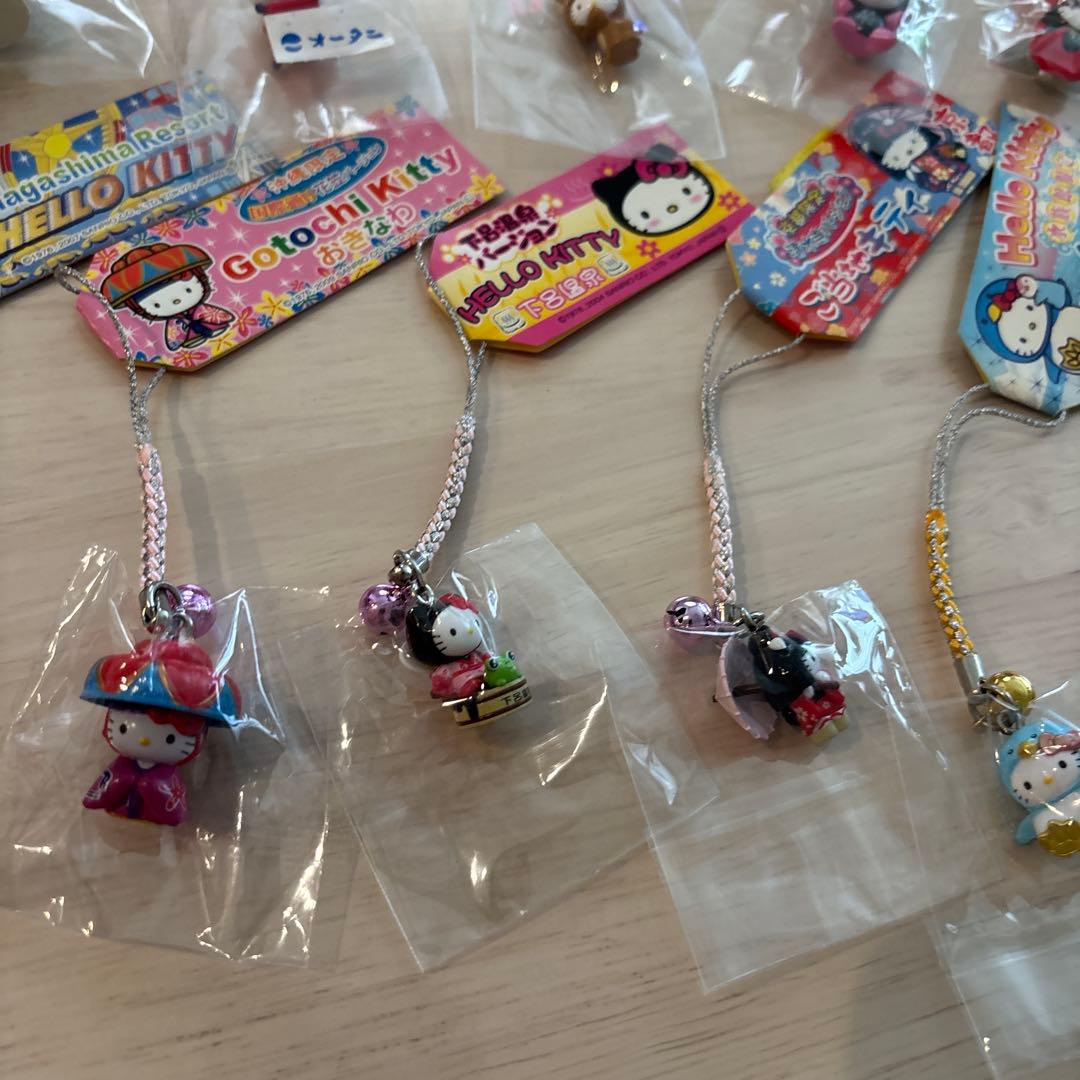 廃盤 レア含む ハローキティ ストラップ 16個
