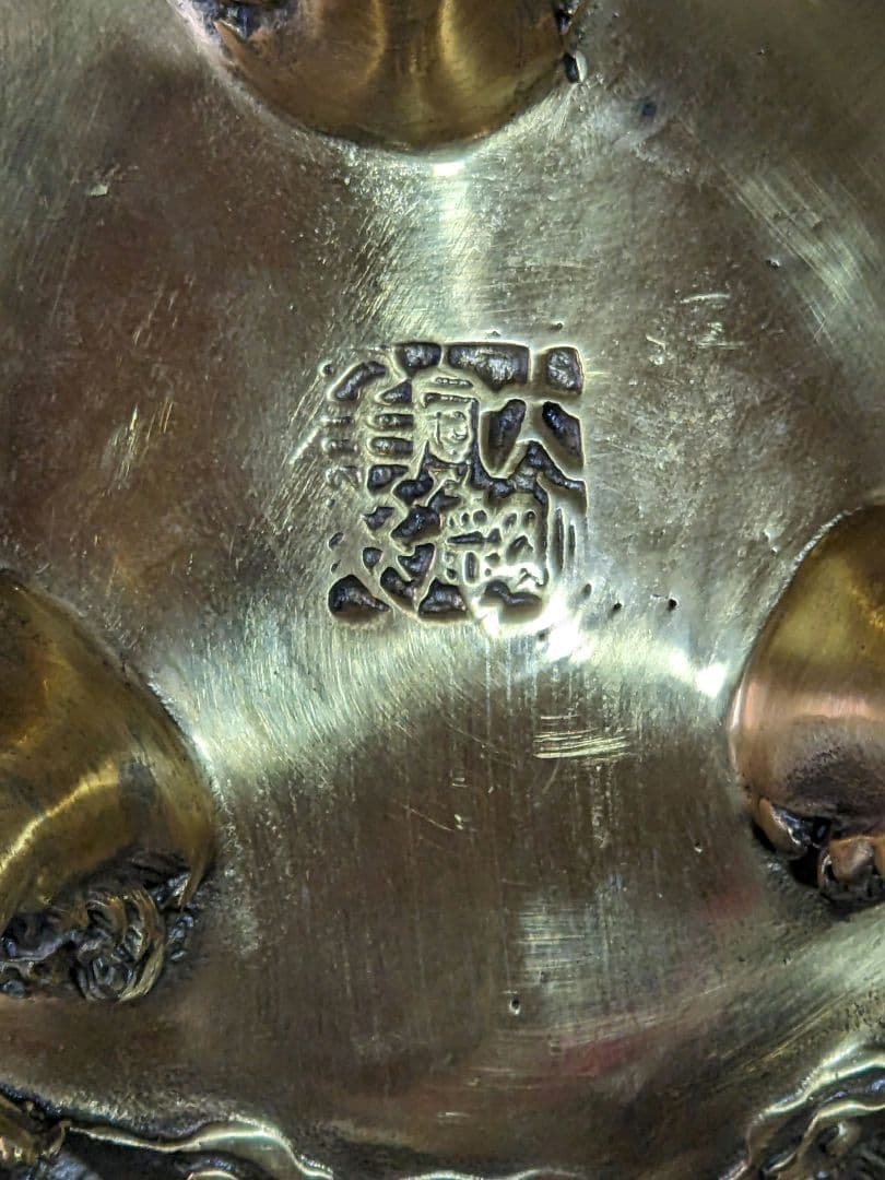 ♦中国 大明宣徳年製 蝋型細密 翡翠玉 龍文様 三足香炉 銅製 置物飾り 骨董品