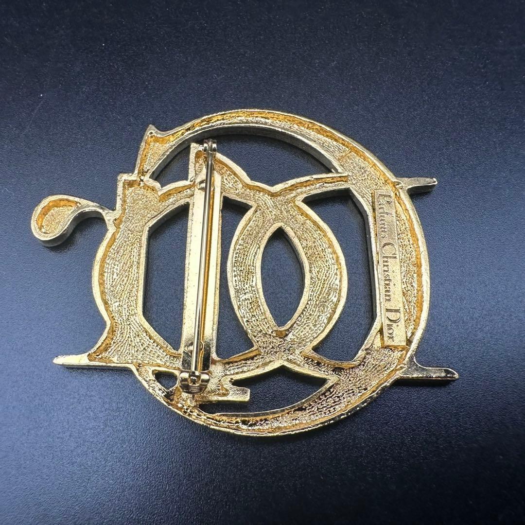 極美品✨ Dior ディオール ブローチ CD ロゴ 希少 刻印 1504 - メルカリ