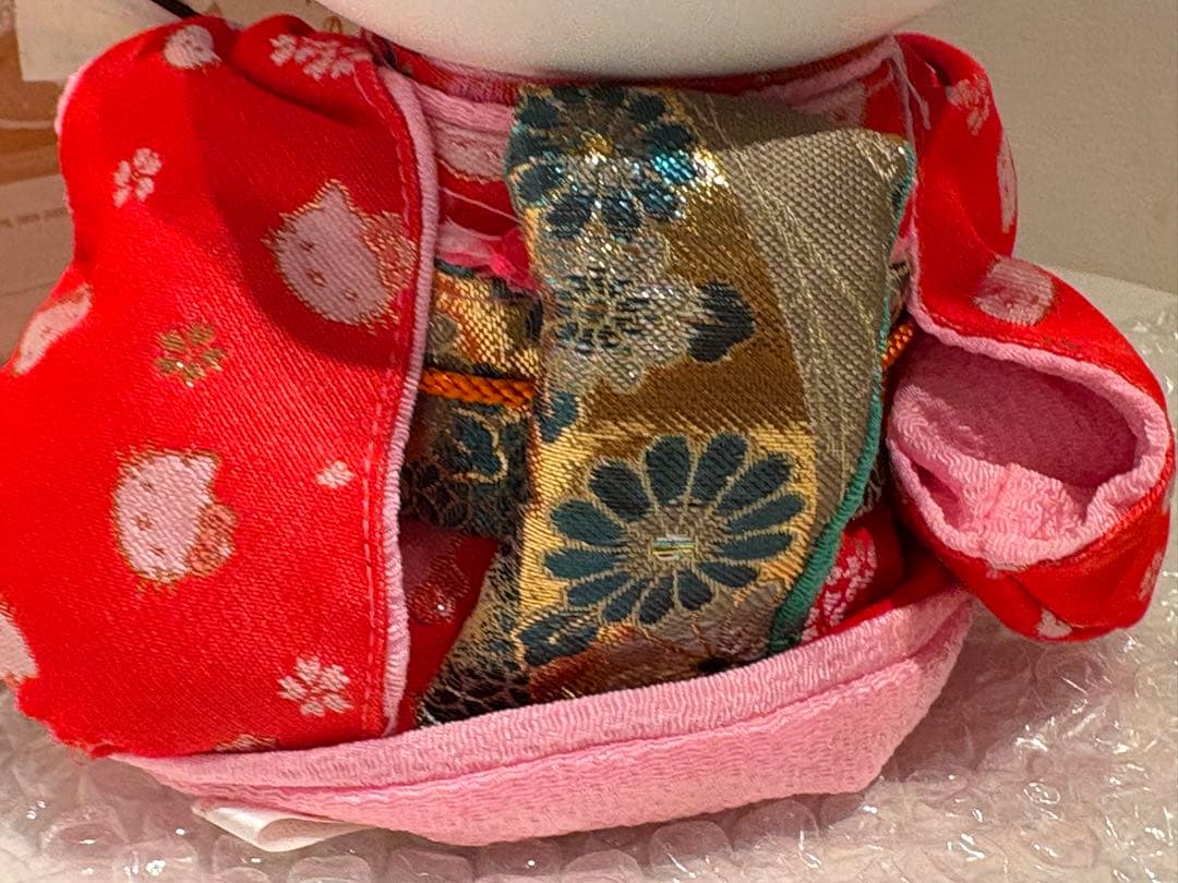 ❣️限定注文販売品 キティ サンリオ x 吉徳 豪華着物 人形 コレクター必見❣️