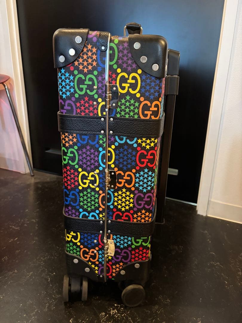 GUCCI×グローブトロッター 2020 サイケデリック キャリーバック