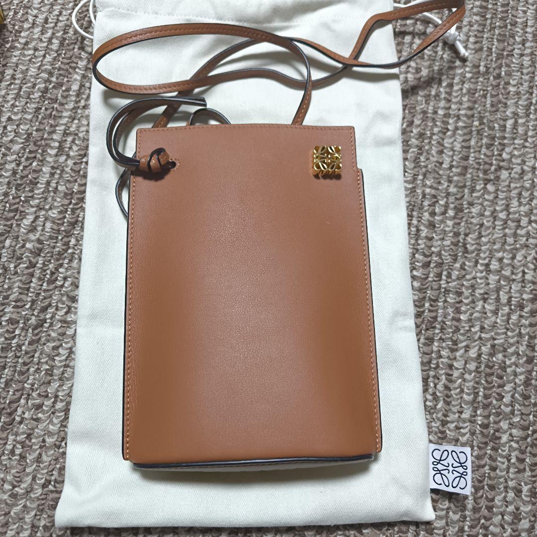 LOEWE ブラウン タン　ダイスポケット　ロエベ