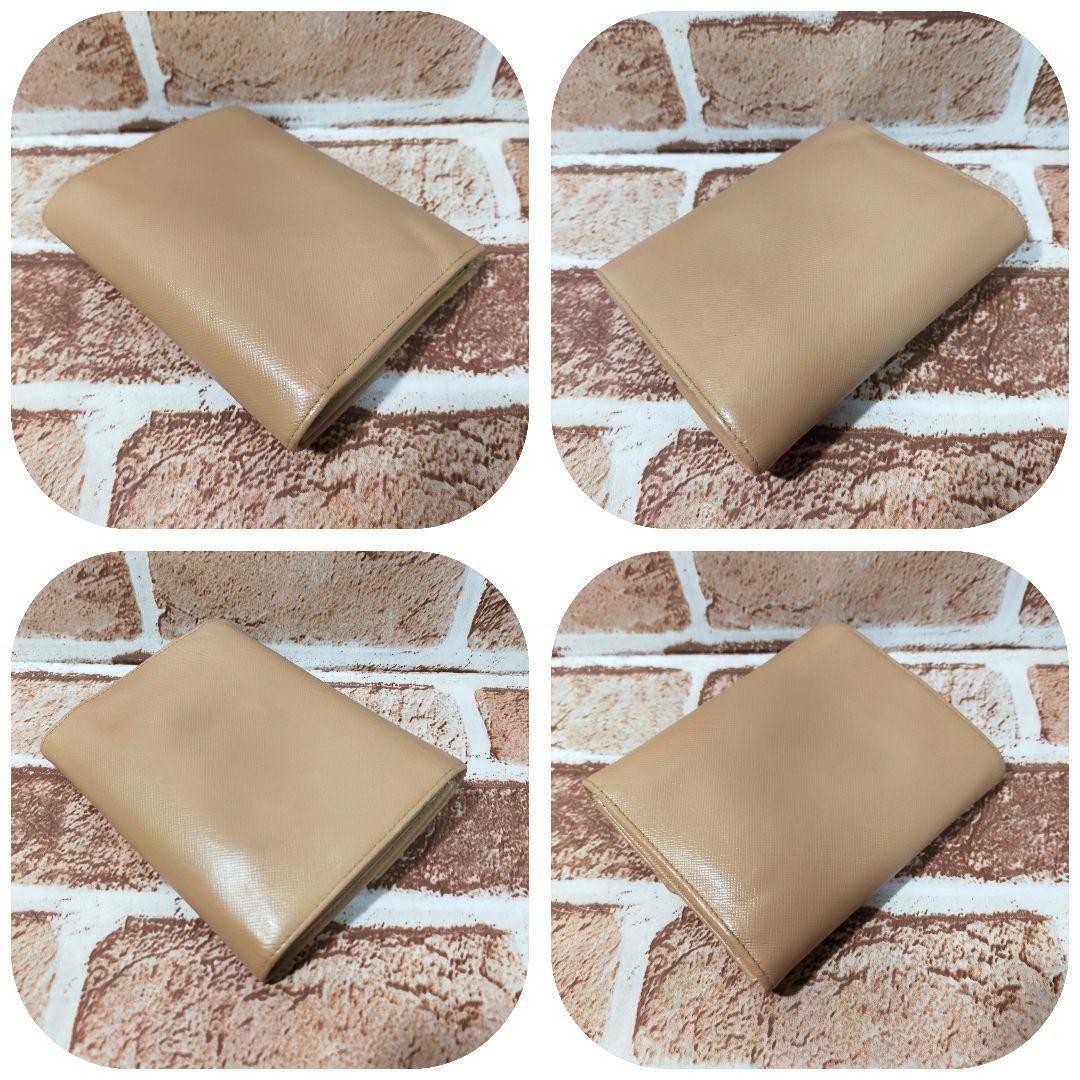 PRADAベージュ 三つ折り財布