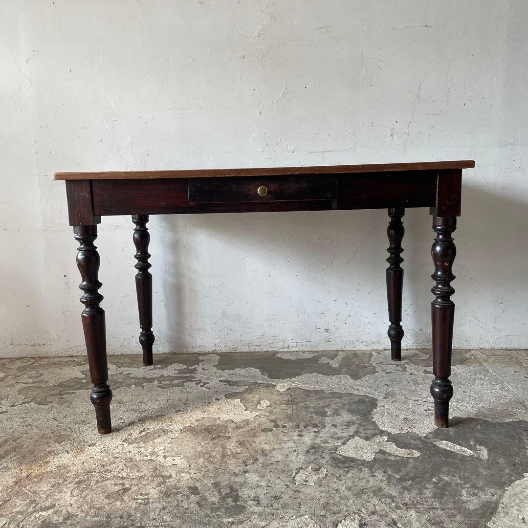 ダイニングテーブル B&C