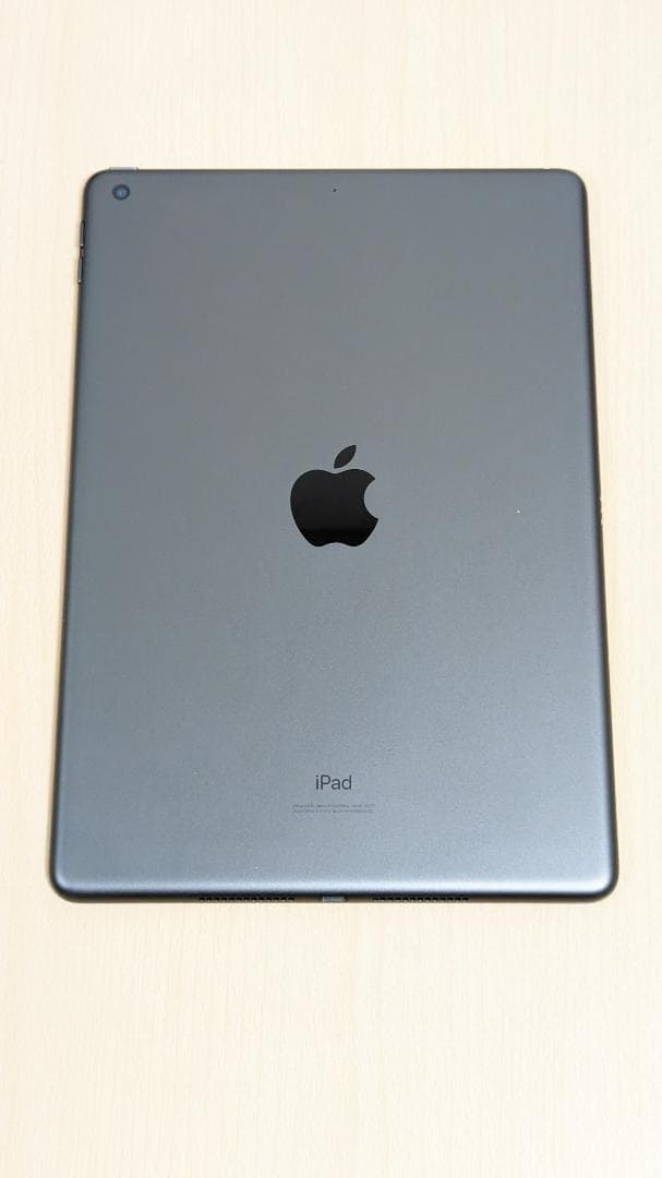 Apple iPad (第8世代) Wi-Fi 32GB スペースグレイ 激安