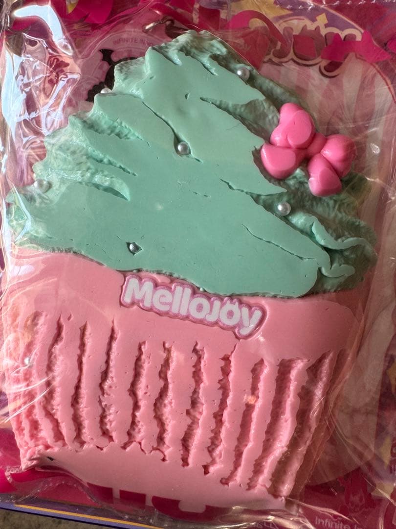 Mellojoy メロジョイ スクイーズ カップケーキ 未開封 3個