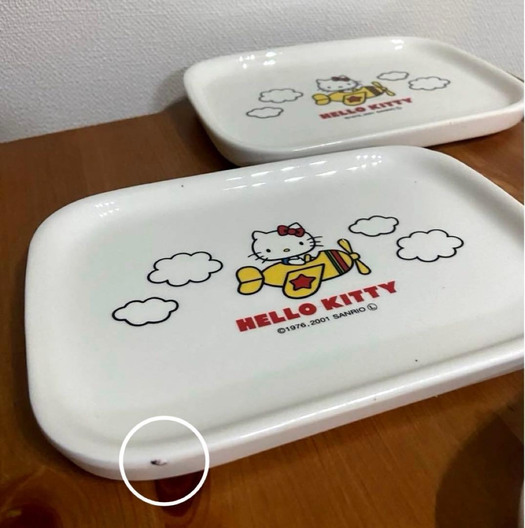 専用 サンリオ レトロキティちゃん 飛行機柄 絵皿 ミニタッパー4P