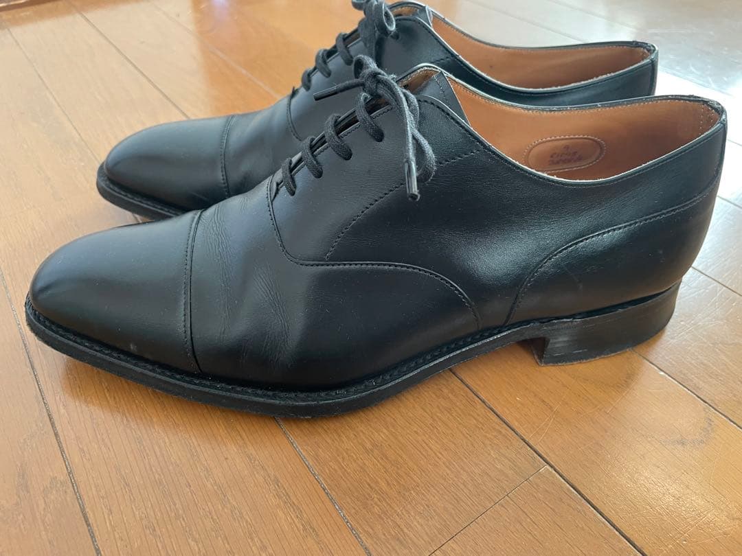 CHEANEY ブラックレザー ドレスシューズ