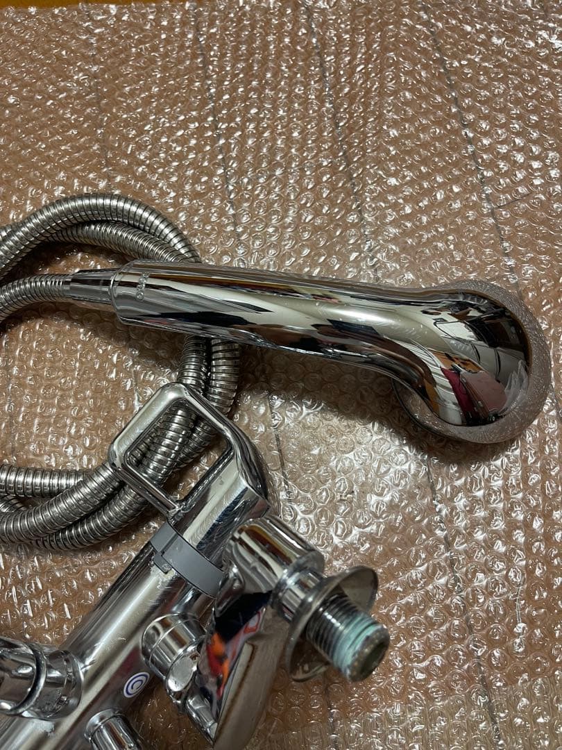 岩本様専用 TOTO ∥ 壁付サーモスタット浴室用水栓TMG40CRXセット