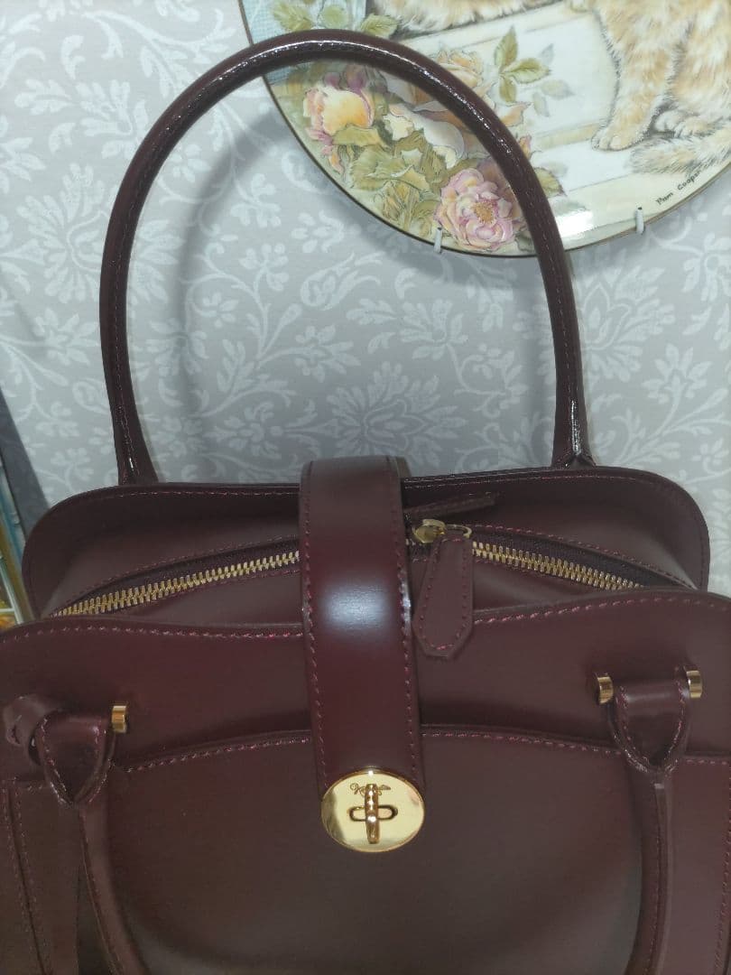 銀座かねまつ定価9万6千円☆ハンドバッグ　ワイン色☆イタリアカーフレザー