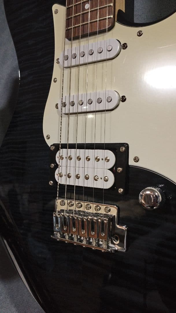 YAMAHA エレキギター PACIFICA 212VFM