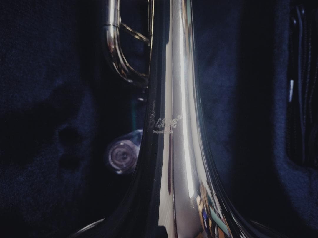 トランペット　金　SLADE　未使用品