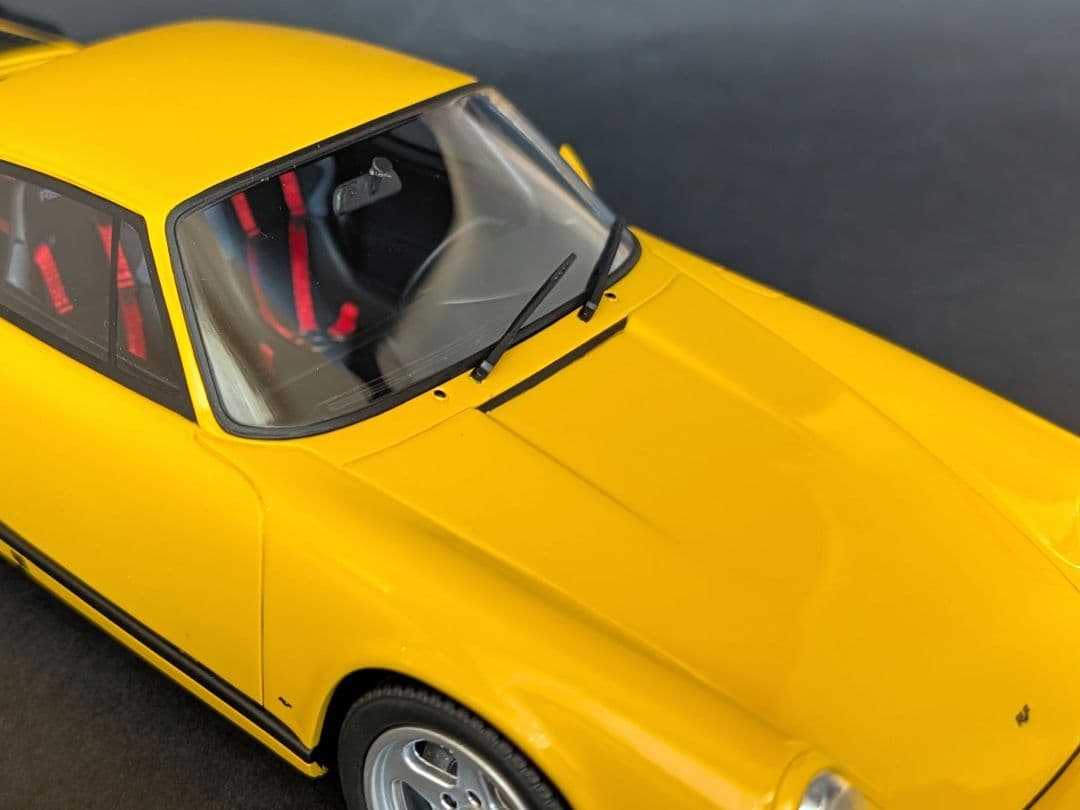 GTスピリット 1/18 ルーフ CTR イエローバード ポルシェ 911