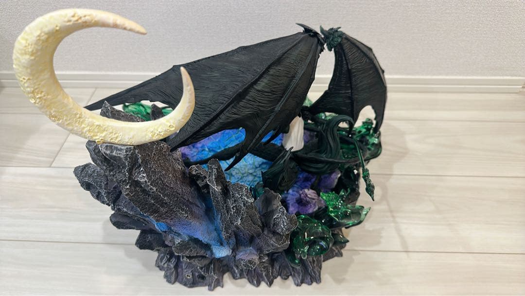 最安値】 BLEACH 黒衣少年図 ウルキオラ ガレージキット ガレキ フィギュア