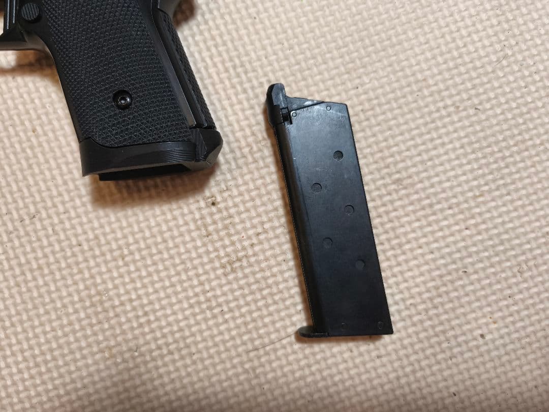 【9月末までの限定出品】東京マルイ　ストライクウォーリア