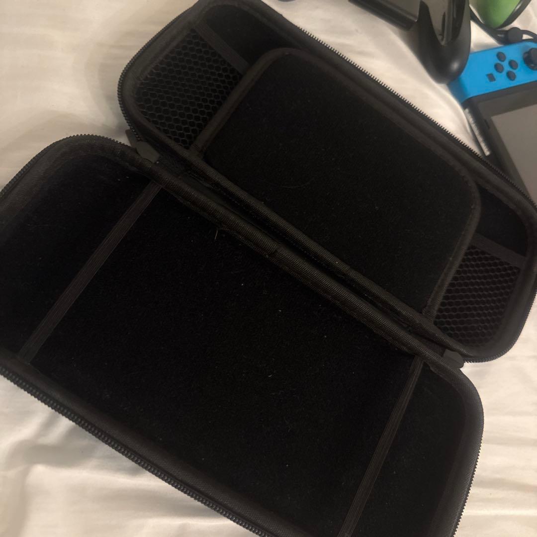 さ*な様 Nintendo Switch 本体 赤/青 Joy-Con 付属品