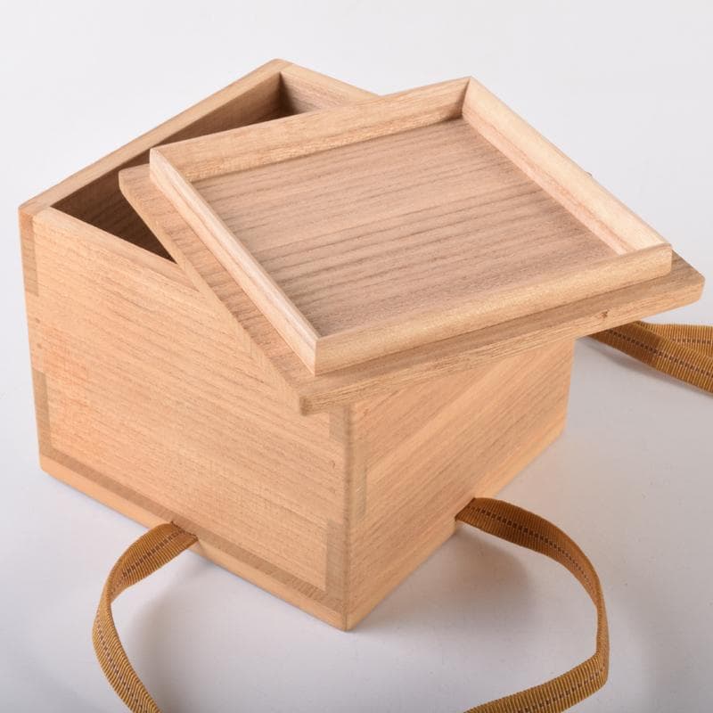 Q太郎　茶道具　高取焼　鬼丸雪山作　茶碗　共箱　V　7111