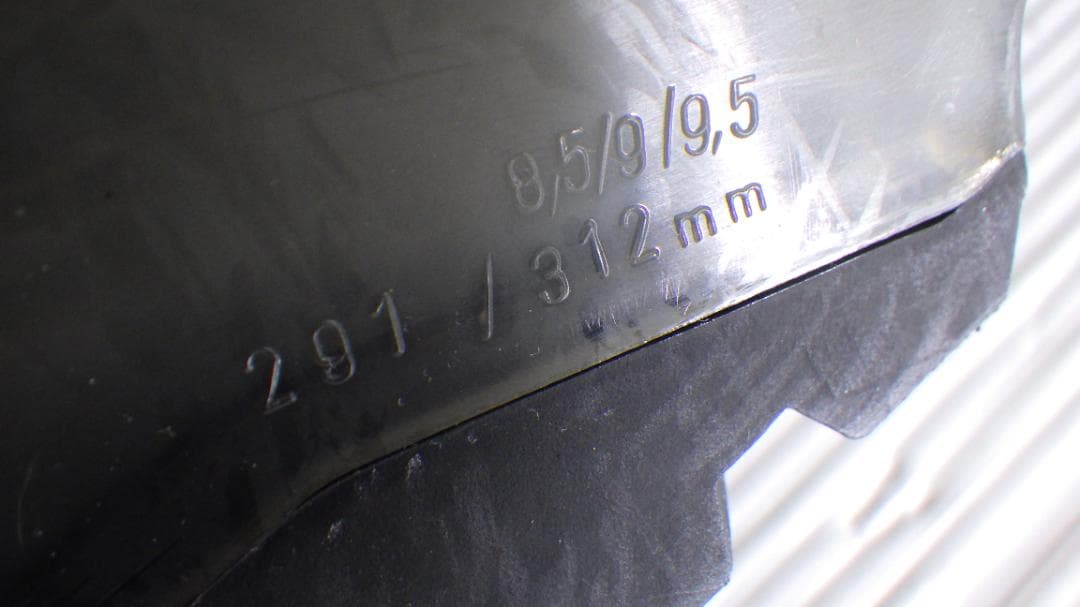 T*3様 733/キレイ目　UPZ RC 8 スノーボード　アルペンボード用ブー